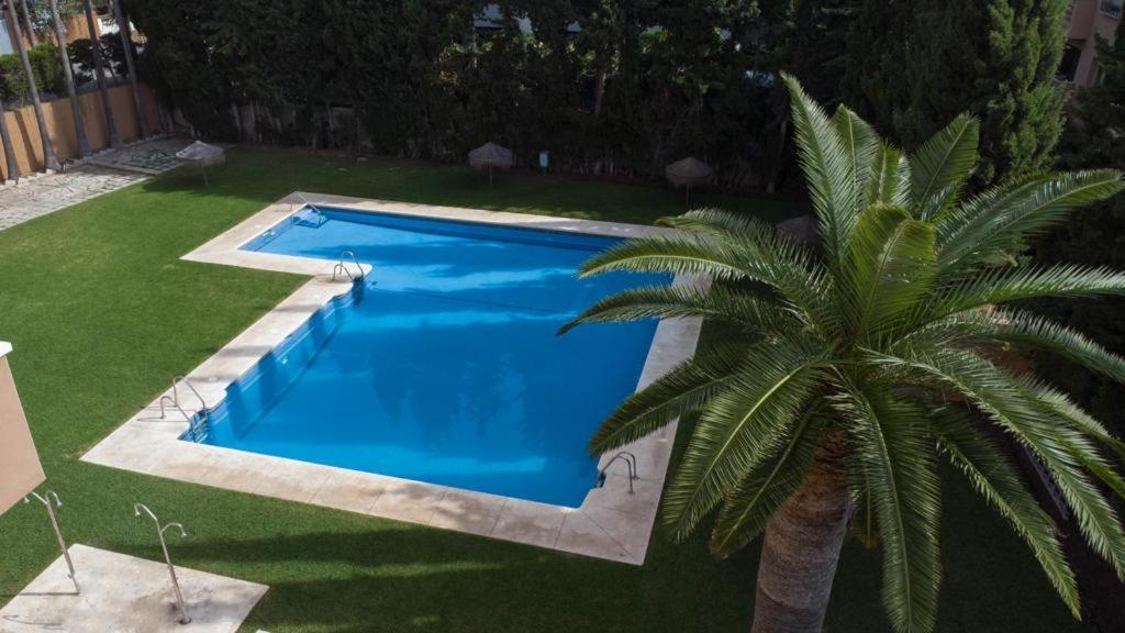 شقة Duplex Beach Cabopino ماربيا المظهر الخارجي الصورة